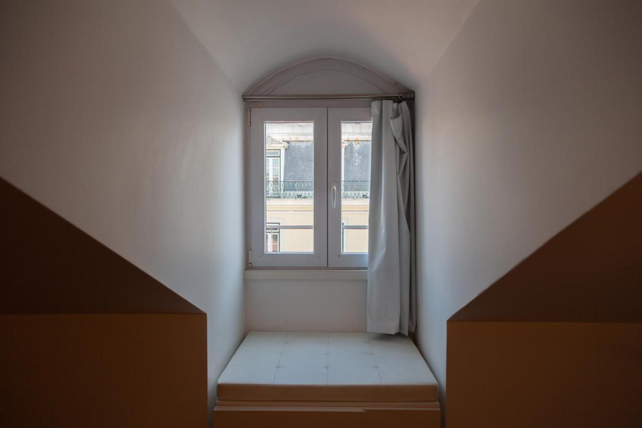 Flh Chiado Artsy Duplex Apartment Lisbon Exterior photo